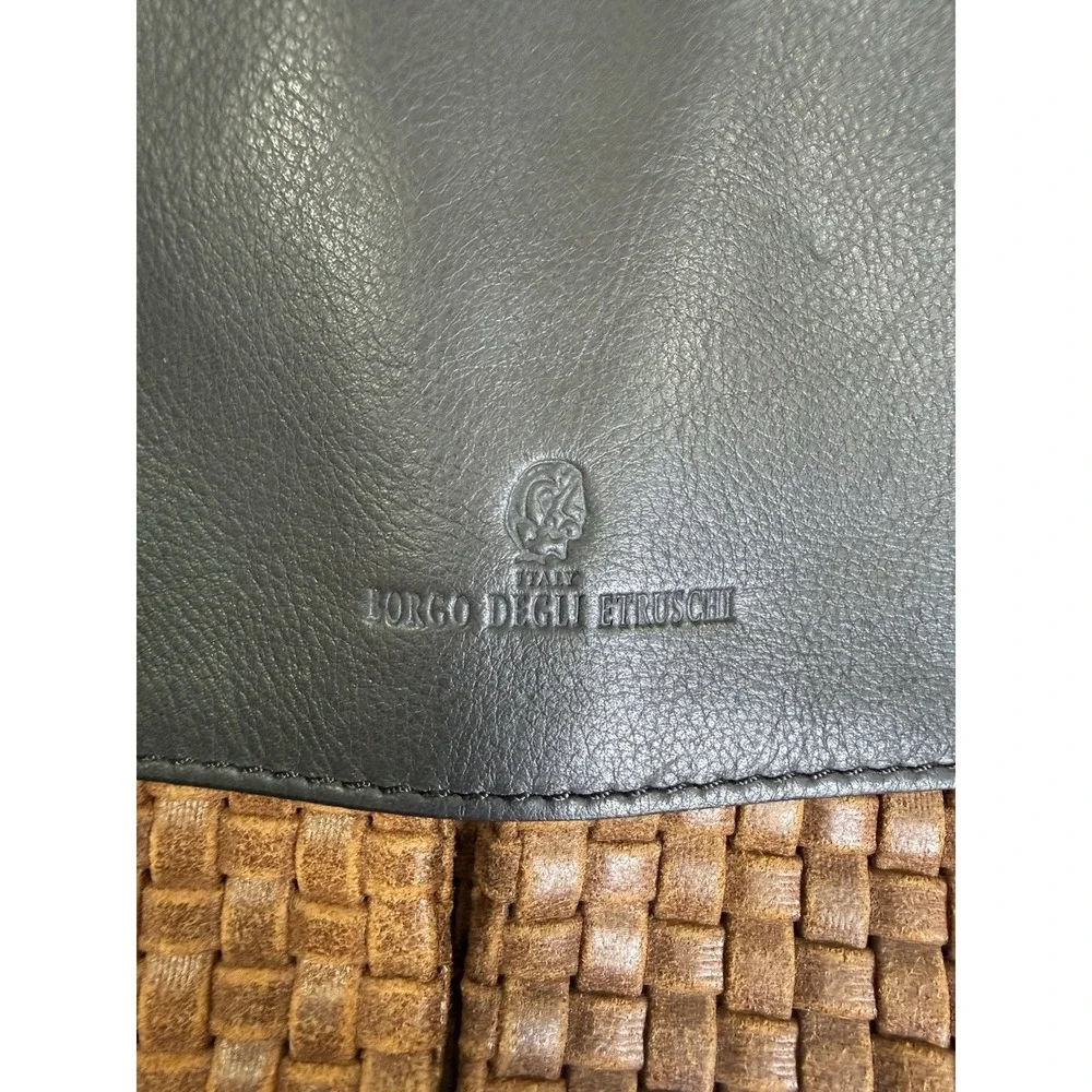 Borgo Degli Etruschi woven leather handbag.